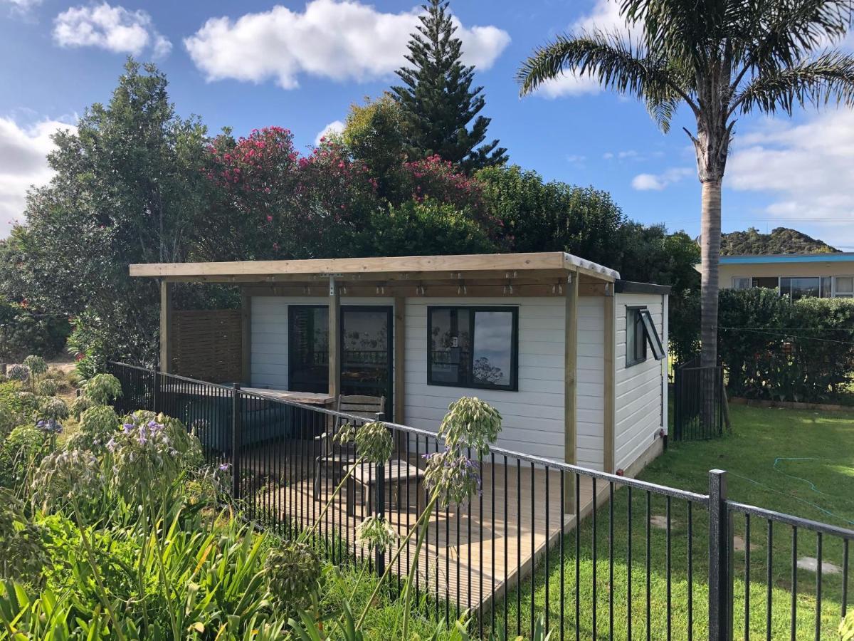 Mount And Surf View Cabin Pataua Exterior photo